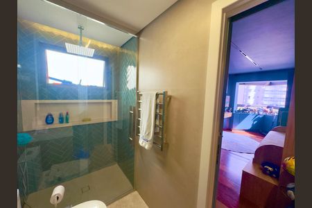 Apartamento à venda com 360m², 5 quartos e 4 vagasBanheiro da Suíte 3