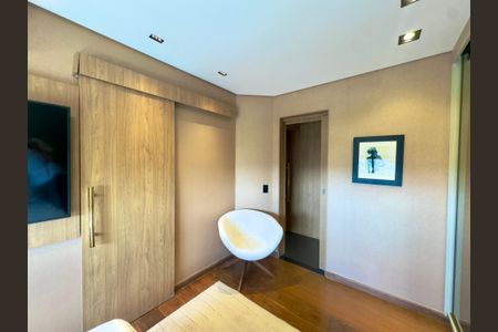 Apartamento à venda com 360m², 5 quartos e 4 vagasSuíte 3