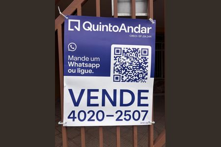 Casa à venda com 145m², 3 quartos e 2 vagasPlaquinha