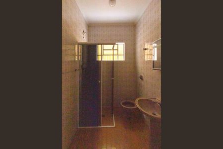 Casa à venda com 145m², 3 quartos e 2 vagasBanheiro 2