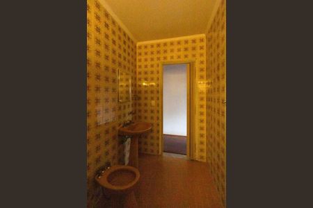 Casa à venda com 145m², 3 quartos e 2 vagasBanheiro 1