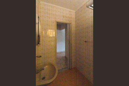 Casa à venda com 145m², 3 quartos e 2 vagasBanheiro 2