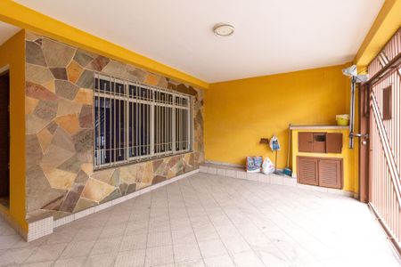 Casa à venda com 145m², 3 quartos e 2 vagasGaragem