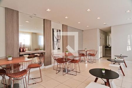 Apartamento para alugar com 34m², 2 quartos e sem vaga Apartamento para alugar com 34m², 2 quartos e sem vagaÁrea comum - Salão de festas