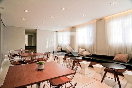 Apartamento para alugar com 34m², 2 quartos e sem vaga Apartamento para alugar com 34m², 2 quartos e sem vagaÁrea comum - Salão de festas