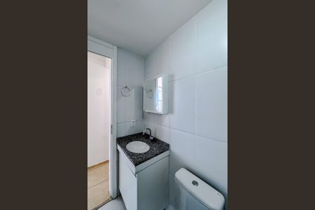 Apartamento para alugar com 46m², 2 quartos e 1 vaga Apartamento para alugar com 46m², 2 quartos e 1 vagaBanheiro