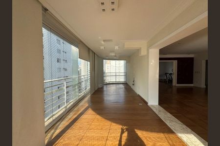 Apartamento para alugar com 274m², 3 quartos e 4 vagas