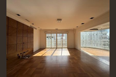 Apartamento para alugar com 3 quartos, 274m² em Itaim Bibi, São Paulo