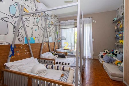 Casa para alugar com 4 quartos, 298m² em Alto de Pinheiros, São Paulo