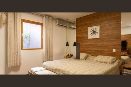 Casa de Condomínio à venda com 3 quartos, 269m² em Vila Mariana, São Paulo