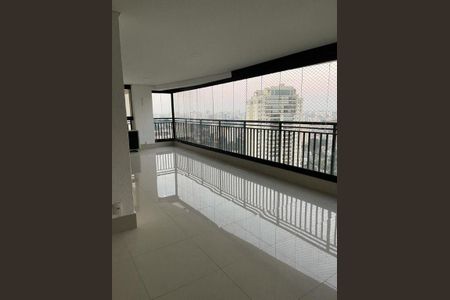 Apartamento à venda com 221m², 4 quartos e 4 vagas