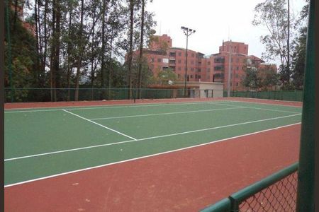 Apartamento à venda com 221m², 4 quartos e 4 vagas