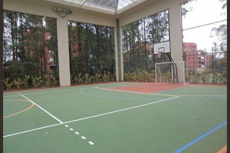 Apartamento à venda com 221m², 4 quartos e 4 vagas