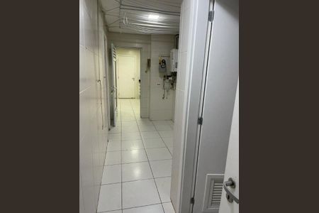 Apartamento à venda com 221m², 4 quartos e 4 vagas