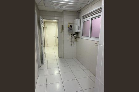 Apartamento à venda com 221m², 4 quartos e 4 vagas