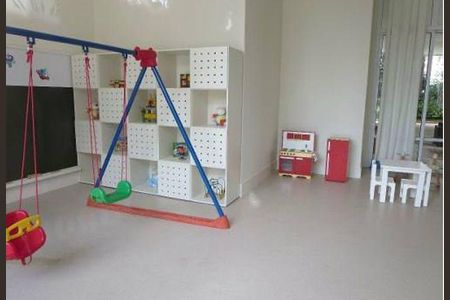 Apartamento à venda com 221m², 4 quartos e 4 vagas
