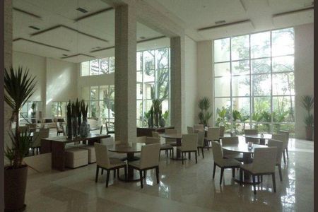 Apartamento à venda com 221m², 4 quartos e 4 vagas