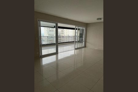 Apartamento à venda com 221m², 4 quartos e 4 vagas
