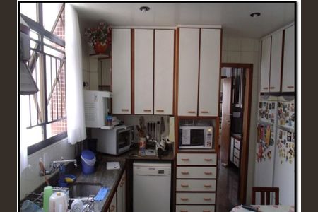 Apartamento à venda com 3 quartos, 241m² em Santa Cecilia, São Paulo