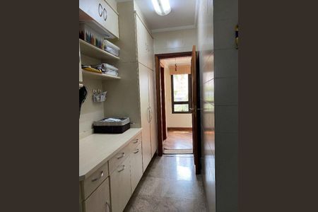 Apartamento à venda com 226m², 4 quartos e 3 vagas