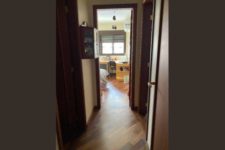 Apartamento à venda com 226m², 4 quartos e 3 vagas