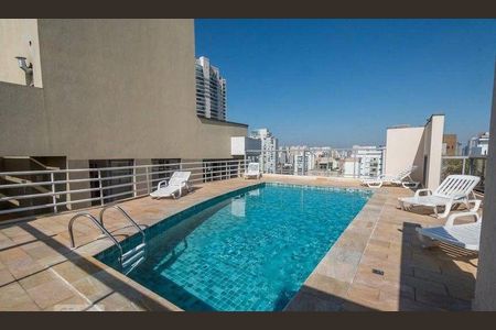 Apartamento à venda com 45m², 1 quarto e 1 vaga