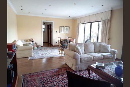 Casa à venda com 317m², 5 quartos e 3 vagas