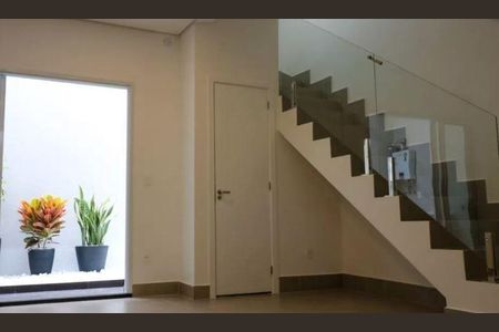 Casa à venda com 2 quartos, 103m² em Cambuci, São Paulo