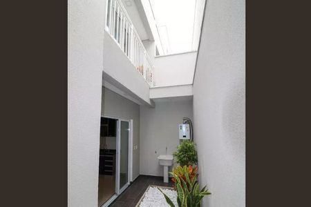 Casa à venda com 2 quartos, 103m² em Cambuci, São Paulo