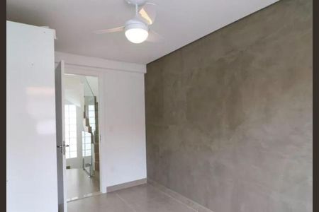 Casa à venda com 2 quartos, 103m² em Cambuci, São Paulo