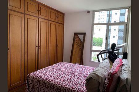 Apartamento à venda com 140m², 4 quartos e 2 vagas