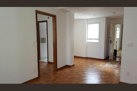 Apartamento à venda com 109m², 2 quartos e 1 vaga