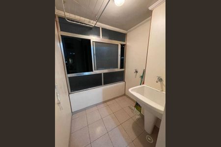 Apartamento à venda com 60m², 1 quarto e 1 vaga