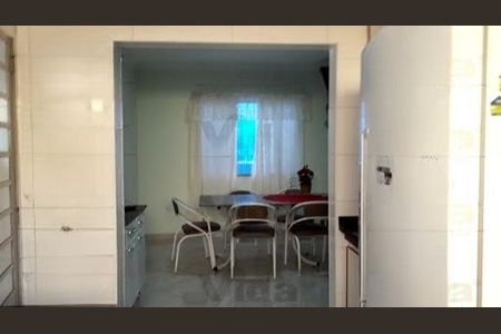 Casa à venda com 2 quartos, 500m² em Pestana, Osasco