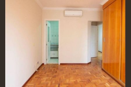 Apartamento à venda com 3 quartos, 180m² em Itaim Bibi, São Paulo