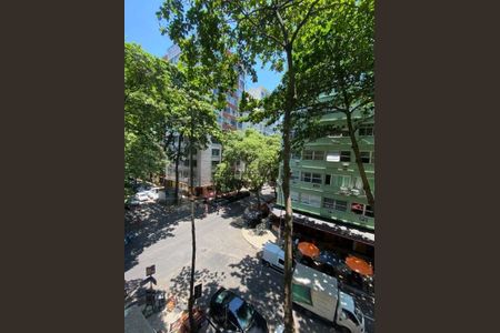 Apartamento à venda com 29m², 1 quarto e sem vaga