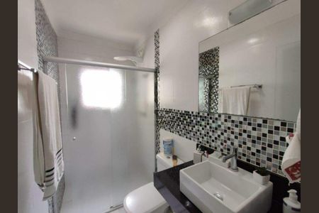 Casa à venda com 100m², 3 quartos e 2 vagas