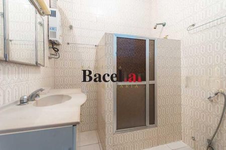 Casa à venda com 332m², 4 quartos e 2 vagas