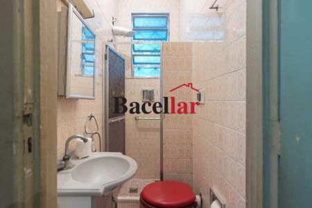 Casa à venda com 332m², 4 quartos e 2 vagas
