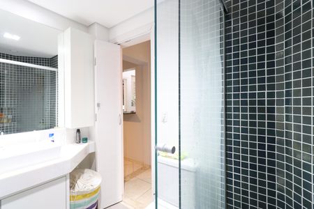 Apartamento à venda com 76m², 2 quartos e sem vagaBanheiro 