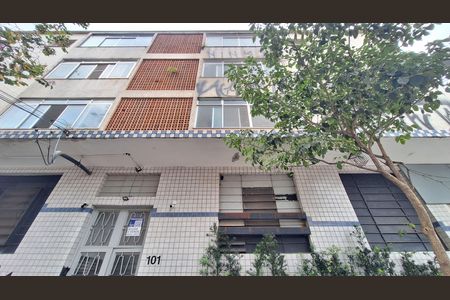 Apartamento à venda com 76m², 2 quartos e sem vagaFachada e Placa KQAP-491