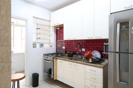 Apartamento à venda com 76m², 2 quartos e sem vagaCozinha e Área de Serviço