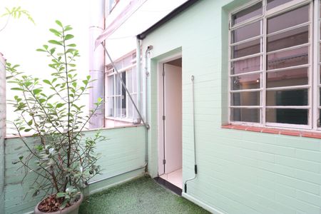 Apartamento à venda com 76m², 2 quartos e sem vagaQuintal 