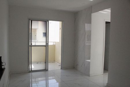Sala de apartamento à venda com 2 quartos, 58m² em Taquara, Rio de Janeiro