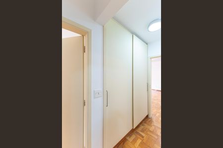 Apartamento para alugar com 78m², 2 quartos e 1 vagaCorredor