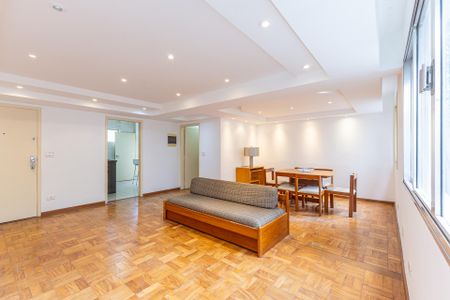 Apartamento para alugar com 78m², 2 quartos e 1 vagaSala