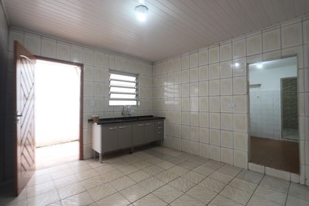 Casa para alugar com 120m², 2 quartos e 1 vagaCozinha