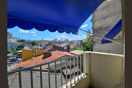 Varanda da Sala de apartamento para alugar com 1 quarto, 72m² em Matatu, Salvador