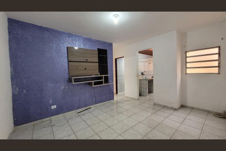 Sala de apartamento para alugar com 2 quartos, 55m² em Jardim Aracare, Itaquaquecetuba