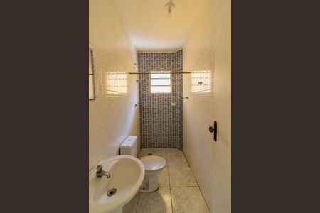 Banheiro de casa para alugar com 1 quarto, 37m² em Vila Santana, São Paulo